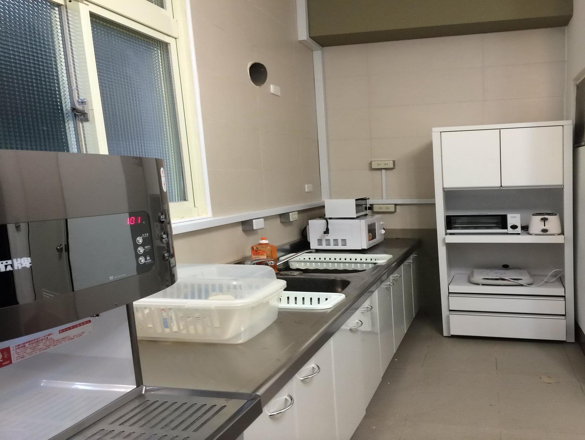 Big Bear Hostel Jiaxin Екстер'єр фото